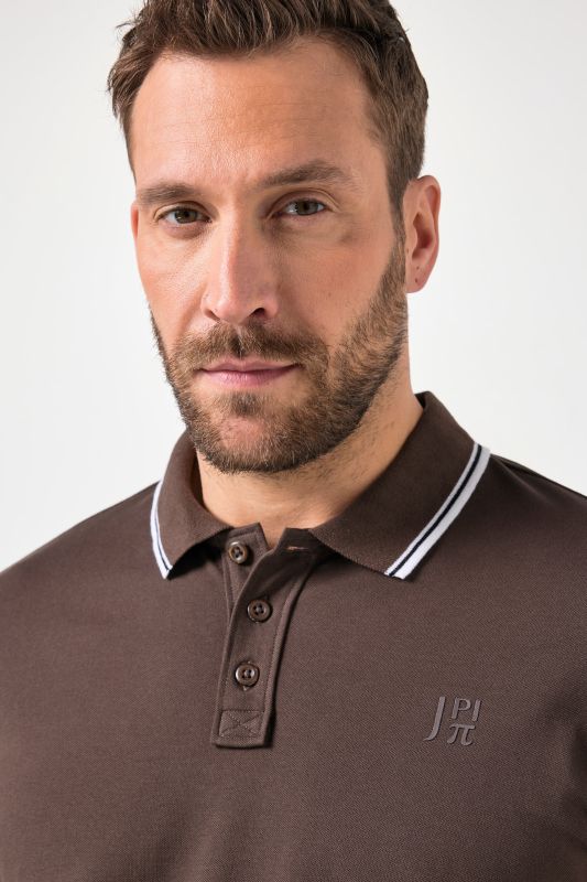 Тениска с контрастни маншети