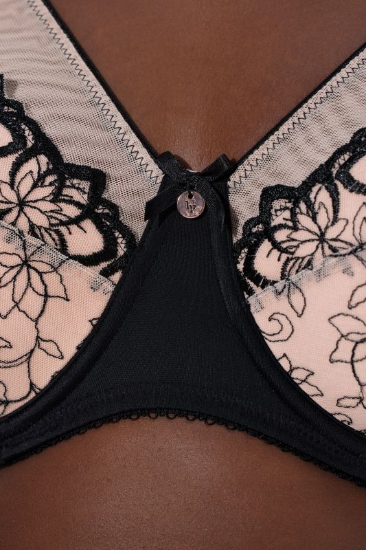 Floral Embroidered Underwire Bra