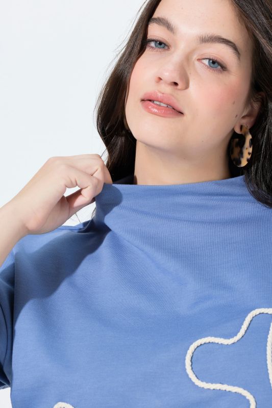 Eco Cotton Rope Embroidered Turtleneck Sweatshirt