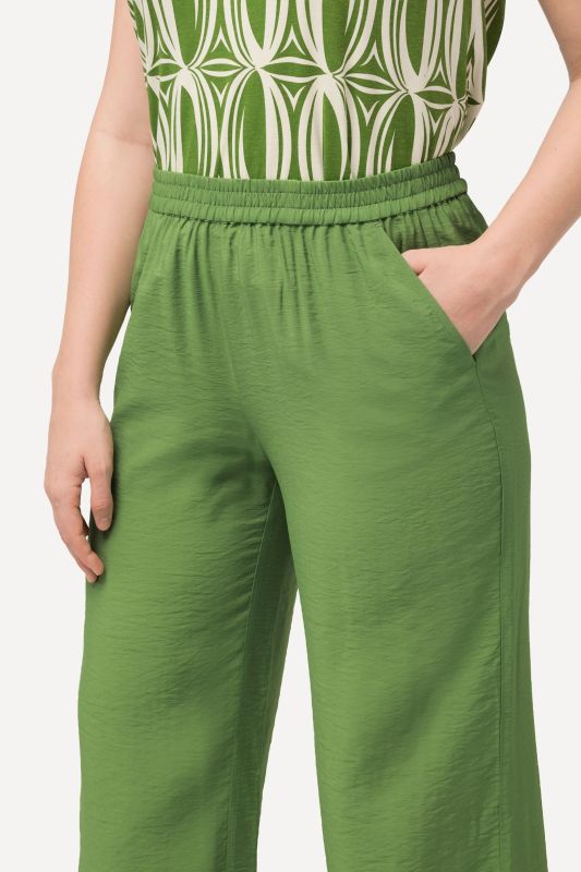 Textured Wide Leg Elastic Waist Culottes