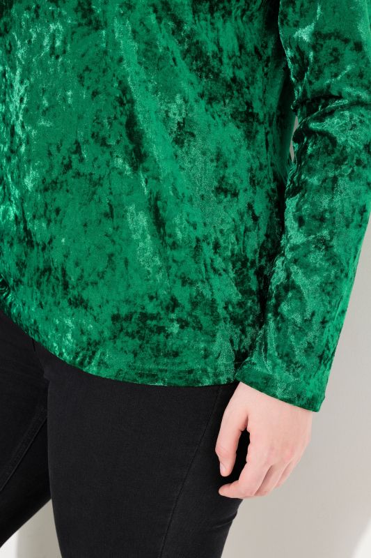 Блуза кадифена с поло яка