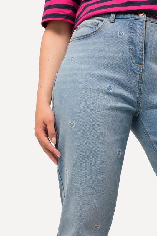 Heart Embroidery Mom Jeans