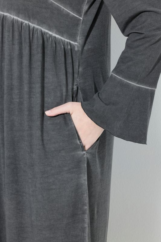 Cold-Dyed Decorative Seam Flounce Fanel Dress