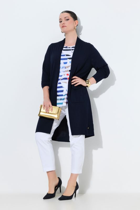 Жилетка отворена