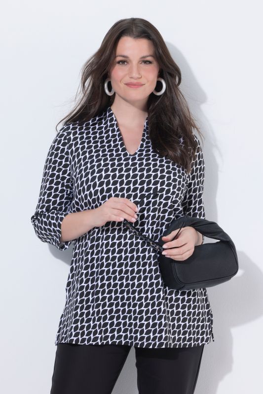 Тениска с графични листа