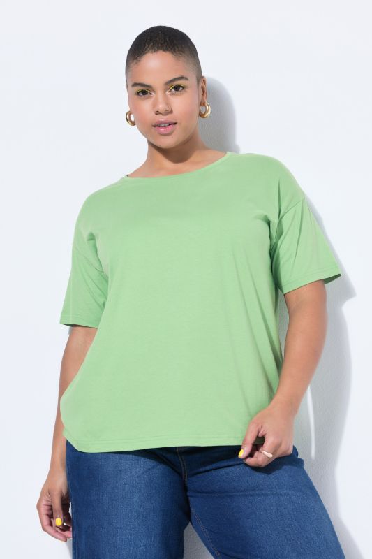 Round Neck Short Sleeve Relaxed Fit Cotton Tee