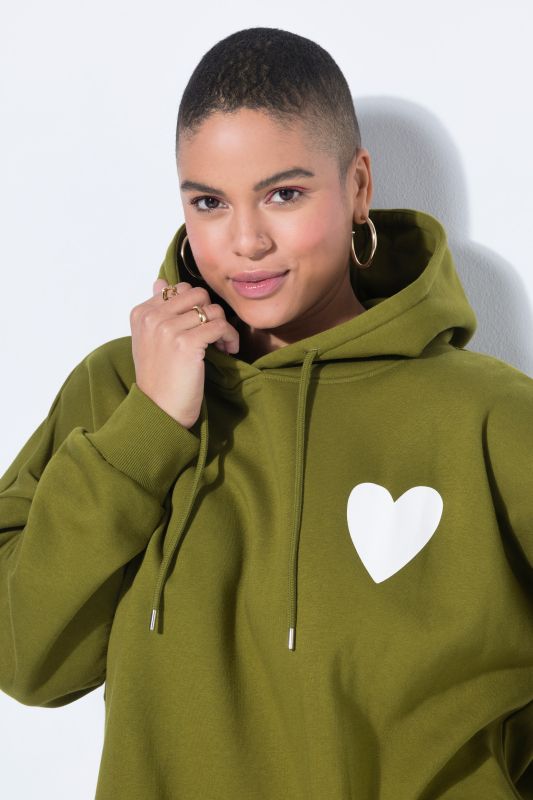 Oversized Heart Graphic Hoodie