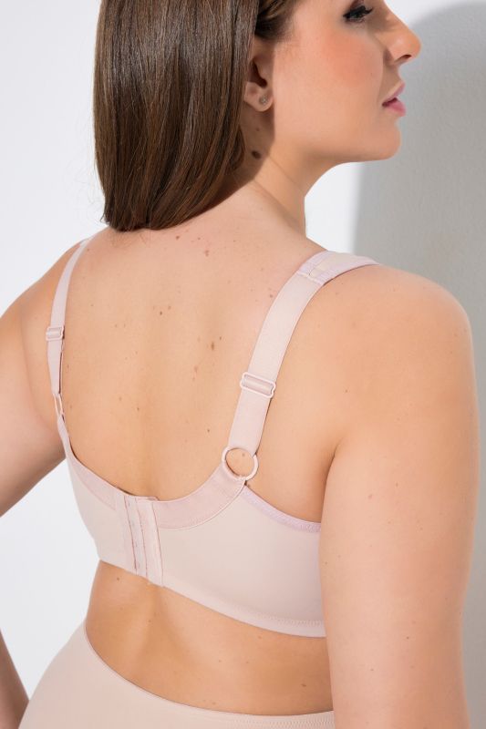 Сутиен с мрежест акцент