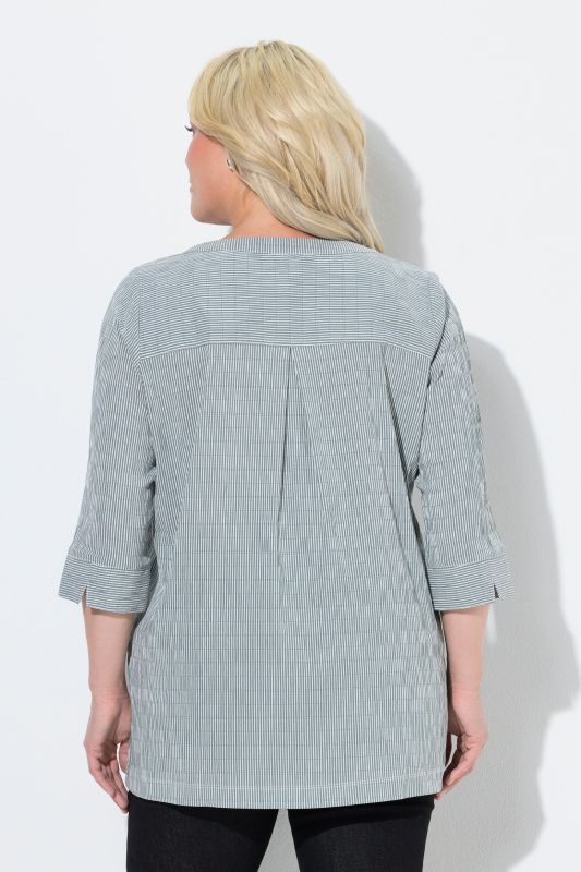 Риза за отгоре с релефни райета