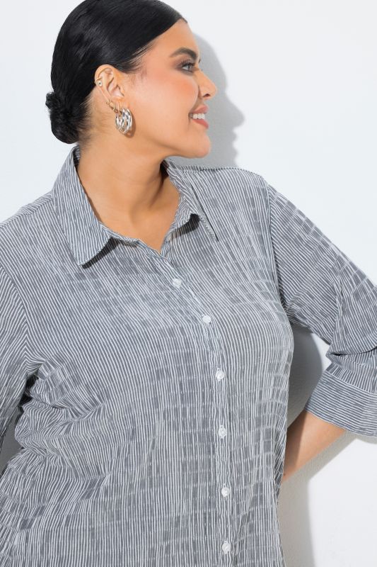 Еластична риза с предни копчета и релефни райета