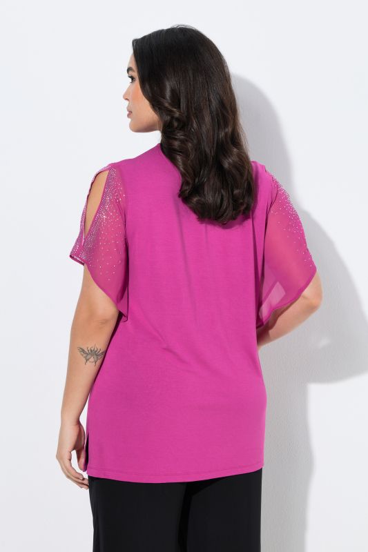 Блуза с бляскави детайли