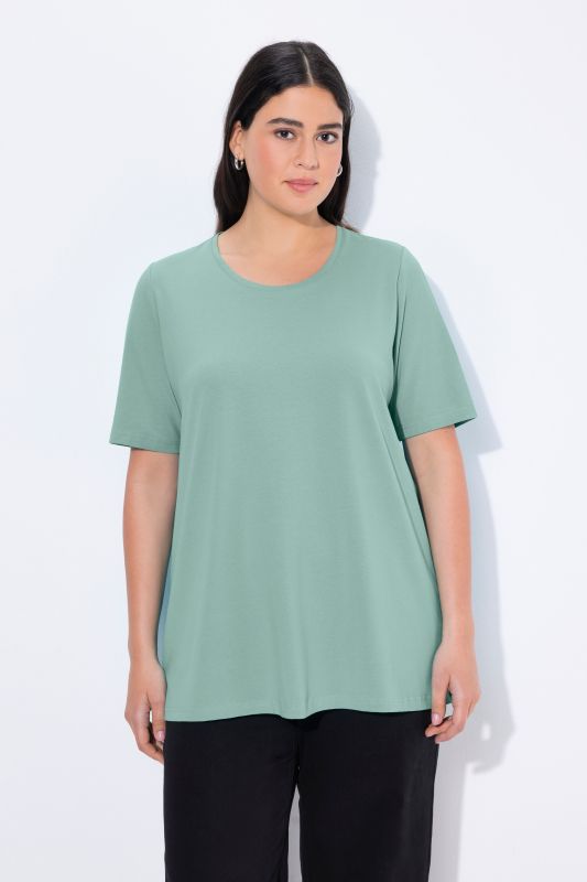 Essential Round Neck Stretch Tee