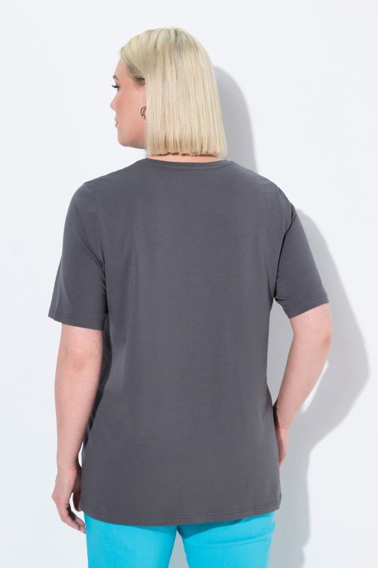 Essential V-Neck Stretch Tee