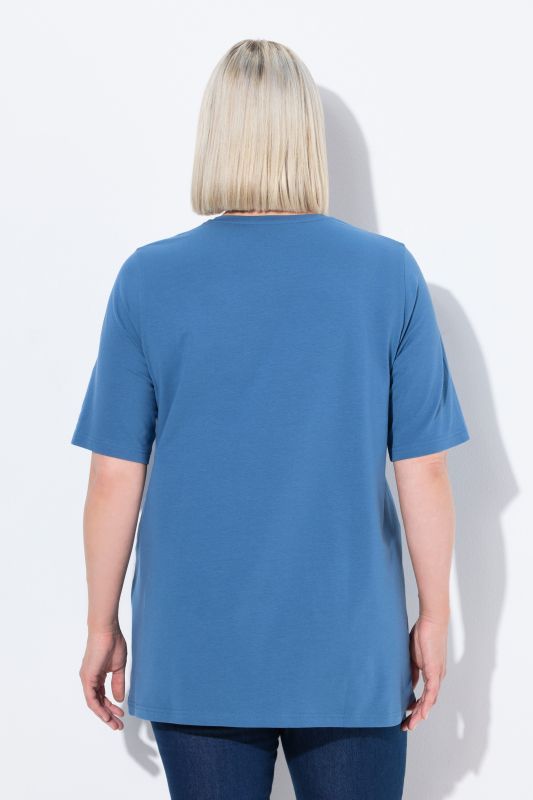 Essential V-Neck Stretch Tee