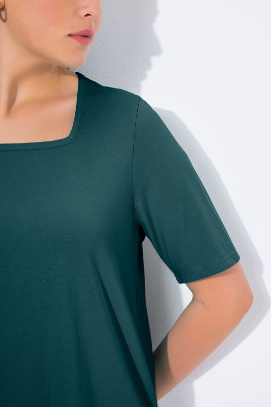 Essential Square Neck Stretch Tee