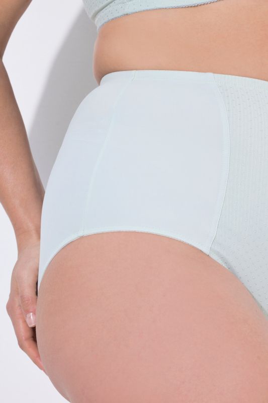 Бикини със сатенена визия