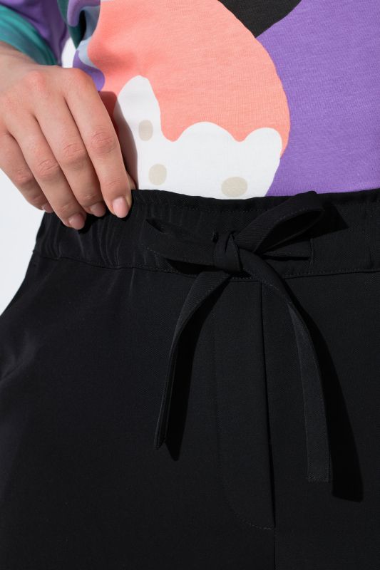 Панталон с прав силует