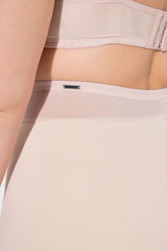 Шорти оформящи