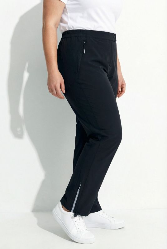 Water-Repellent Pants