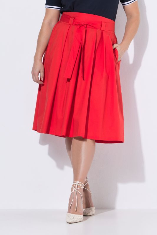 Пола плисирана