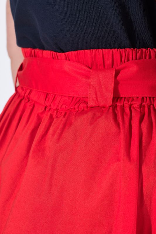 Пола плисирана