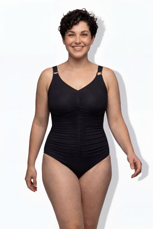 Бански с ринг за акцент