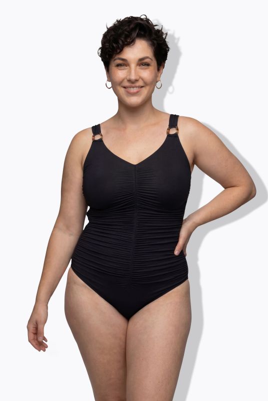 Бански с ринг за акцент