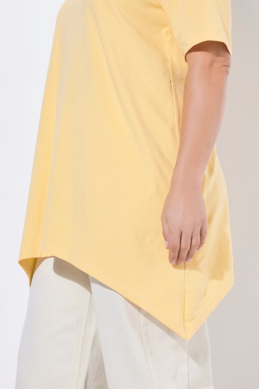 Туника с асиметричен подгъв