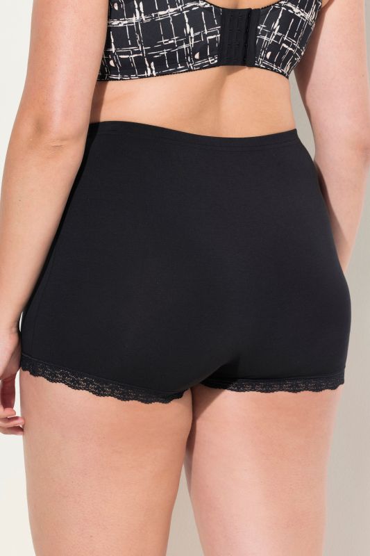 Боксерки комплект от 3 броя с дантела и райета