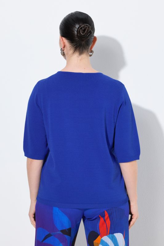 Пуловер с къси ръкави