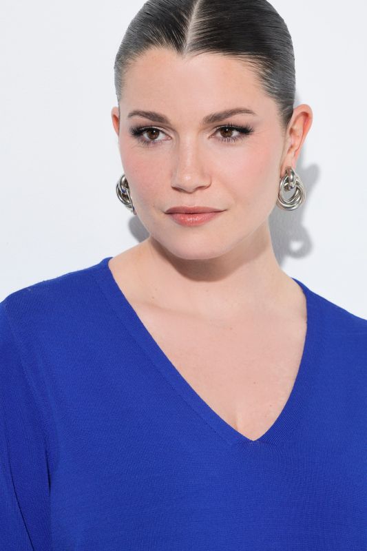 Пуловер с къси ръкави