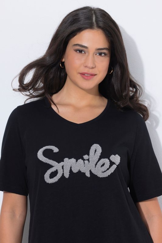 Smile Short Sleeve Graphic Tee