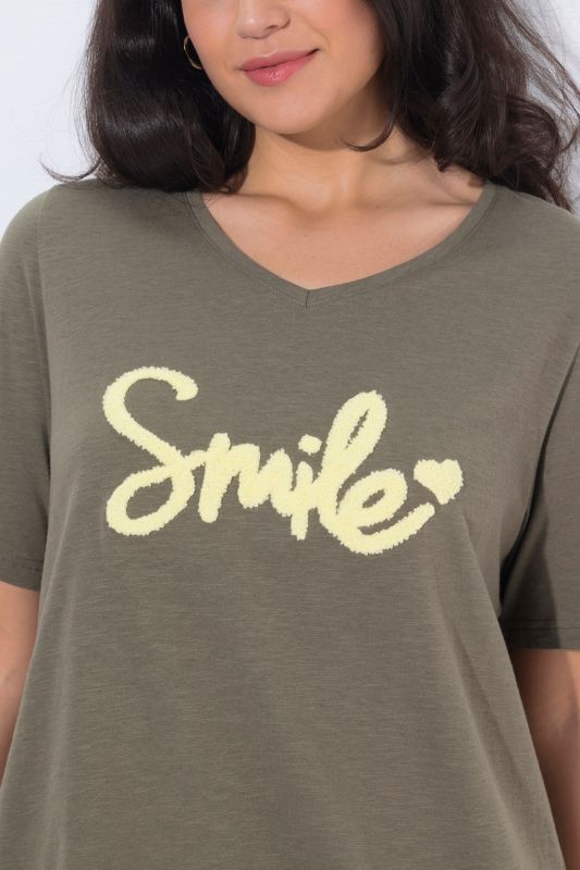 Smile Short Sleeve Graphic Tee