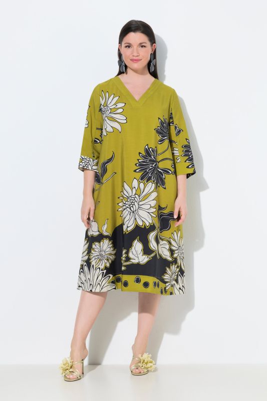 Vibrant Flower Print 3/4 Sleeve Midi Dress