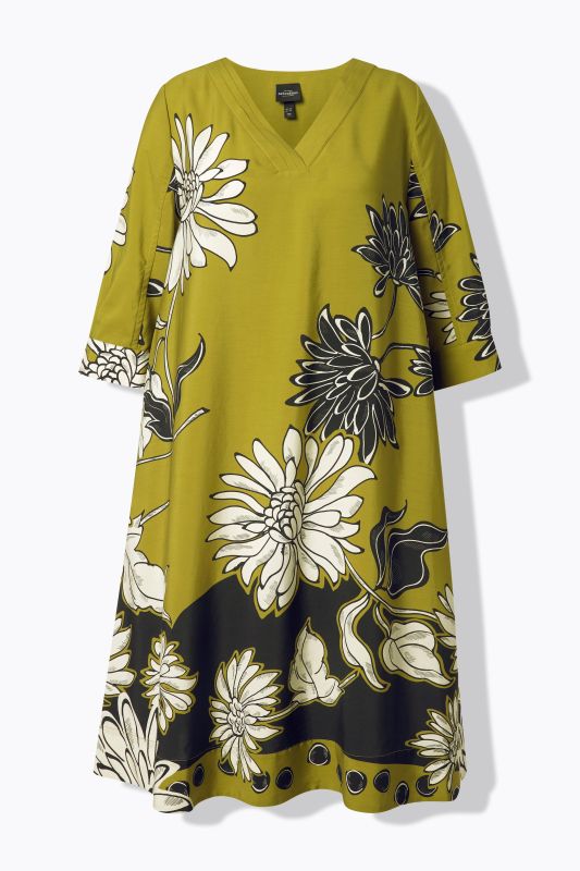 Vibrant Flower Print 3/4 Sleeve Midi Dress