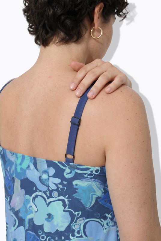 Бански с пастелен флорален принт