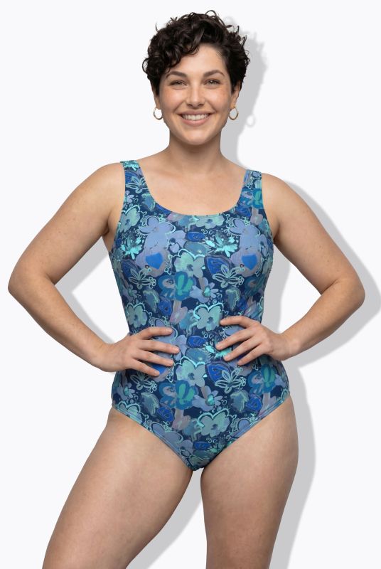 Бански с пастелен флорален принт