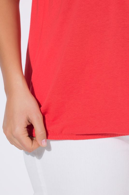 Тениска с графичен принт