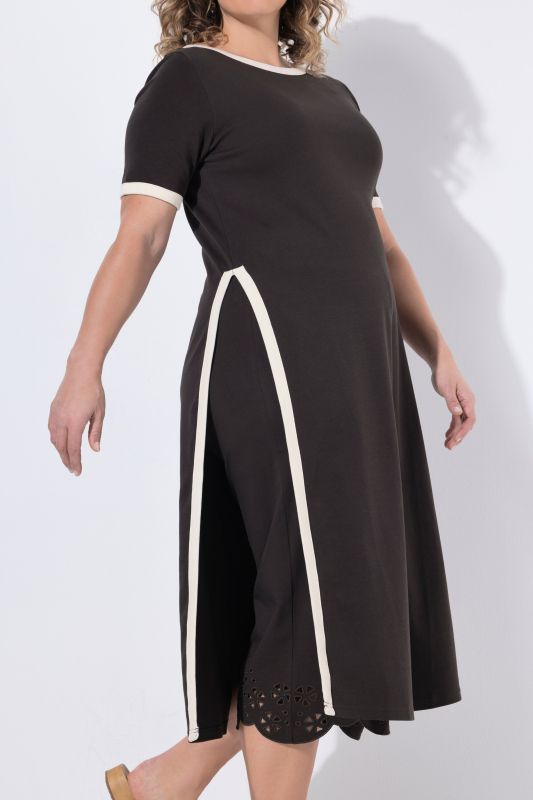 Тениска дълга с раиран акцент