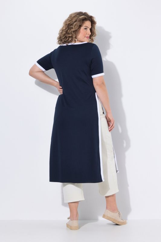 Тениска дълга с раиран акцент