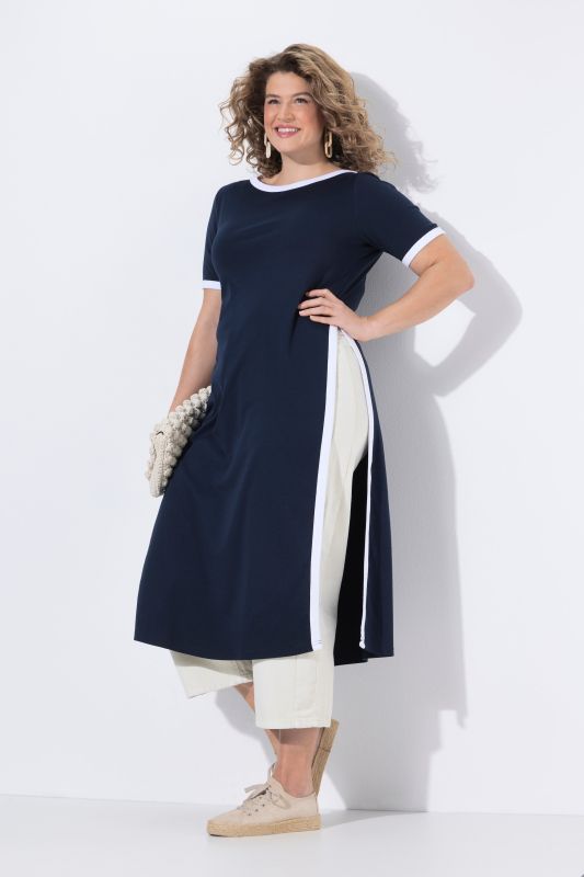 Тениска дълга с раиран акцент