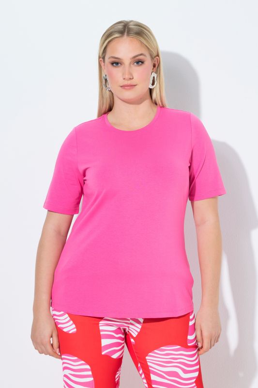 Тениска едноцветна с изчистена визия