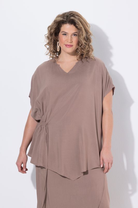 Тениска с асиметричен подгъв