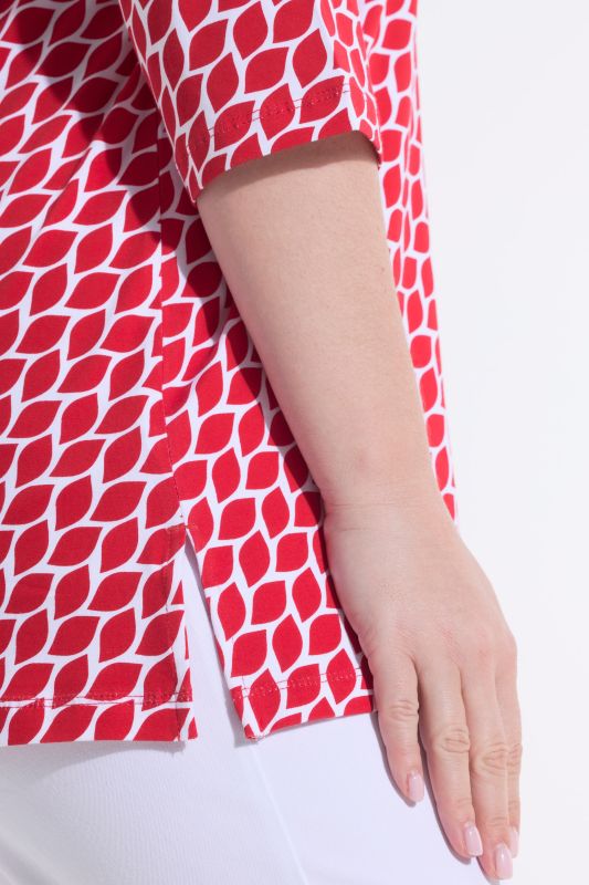 Тениска с графични листа