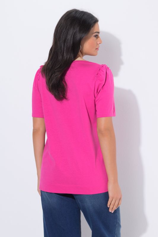 Тениска с акцент на раменете