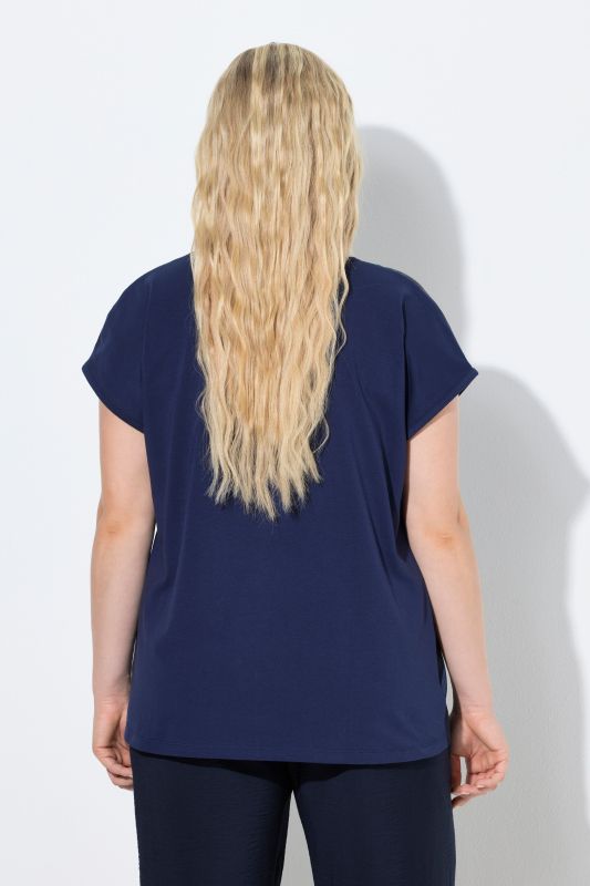 Тениска с микс от материи