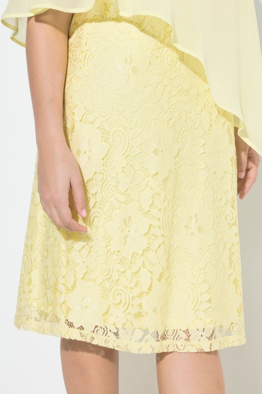 Рокля с шифон и дантела