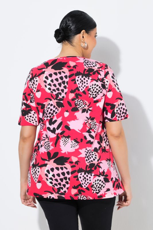 Тениска с принт на ягоди