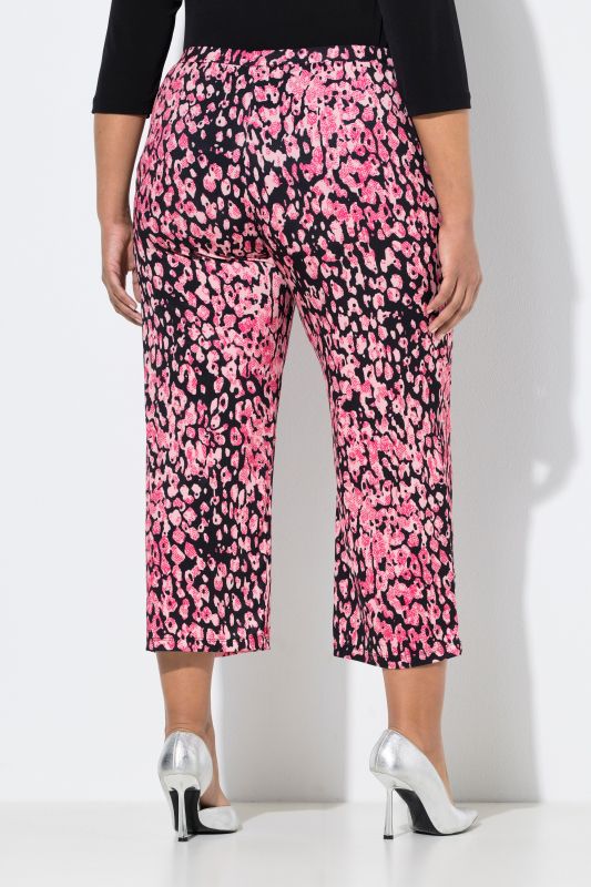 Matte Jersey Pink Leopard Cropped Pants