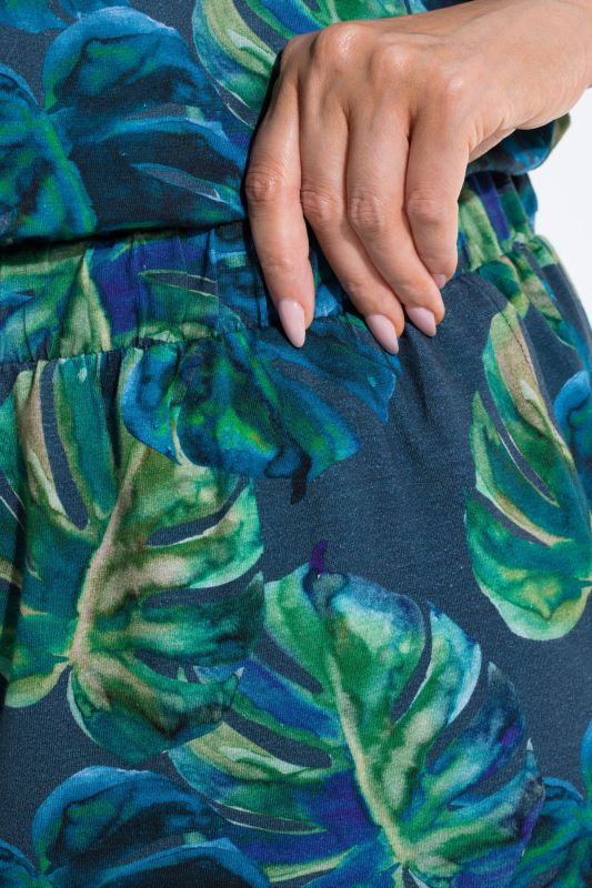 Monstera Print Jersey Cropped Pants